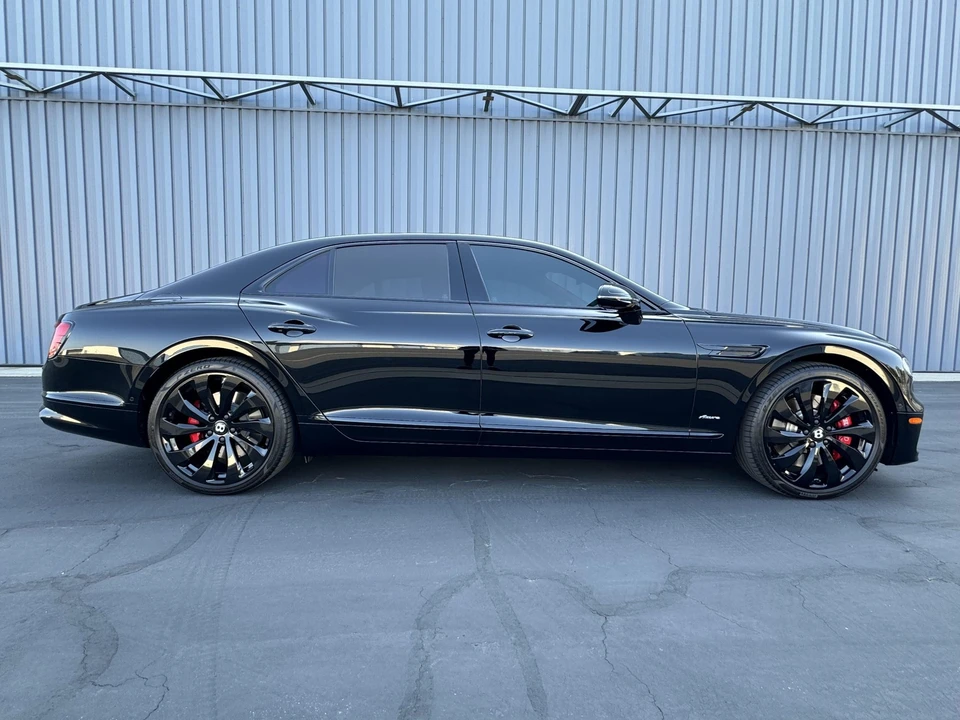 2023 Bentley Continental Flying Spur - Image 10 of 31