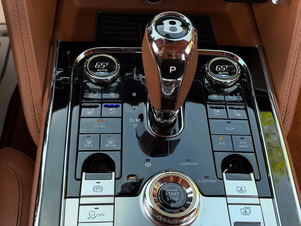 2023 Bentley Continental - Image 29 of 31