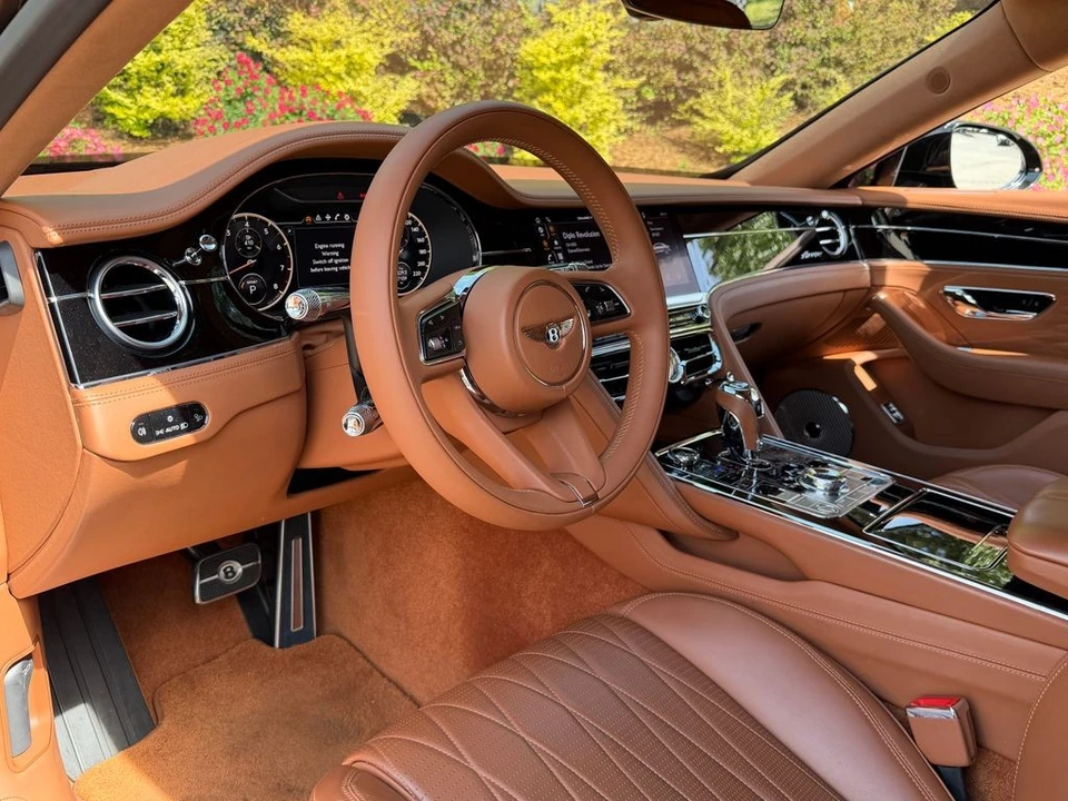 2023 Bentley Continental - Image 18 of 31