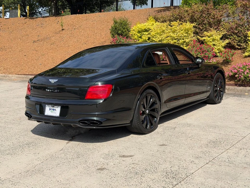 2023 Bentley Continental - Image 10 of 31