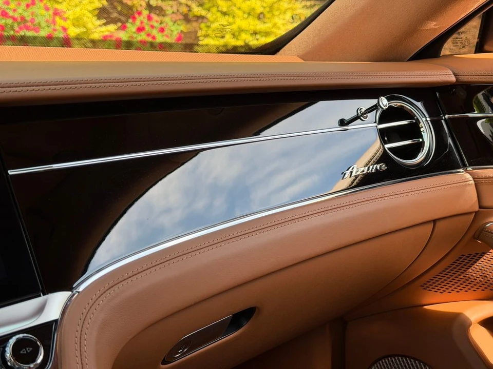2023 Bentley Continental - Image 31 of 31