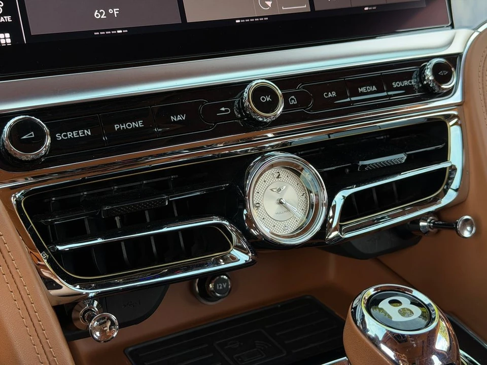 2023 Bentley Continental - Image 27 of 31