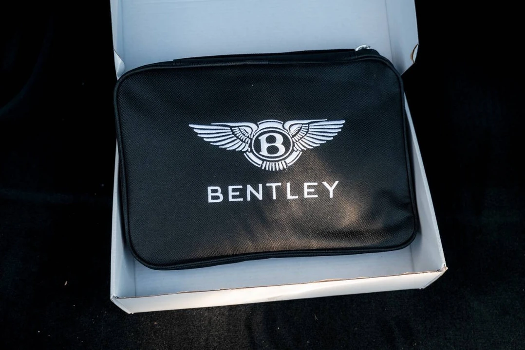 2023 Bentley Continental - Image 27 of 31