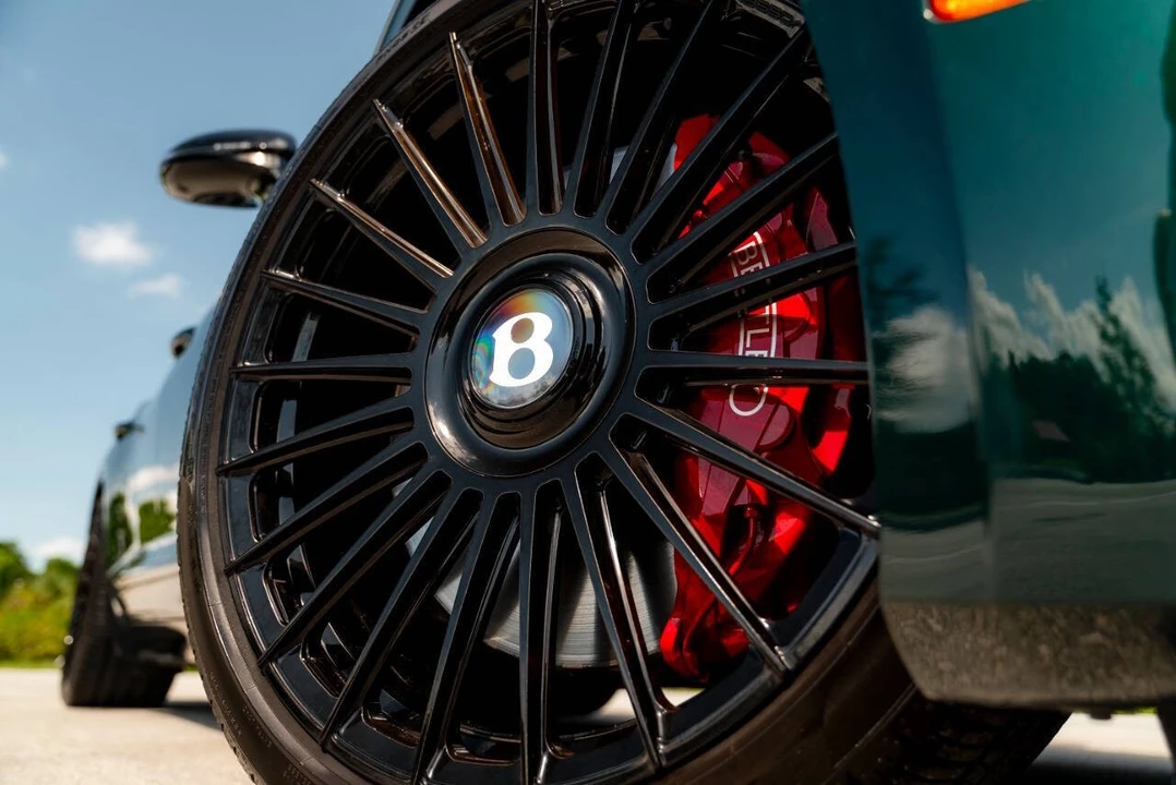 2023 Bentley Continental - Image 17 of 31
