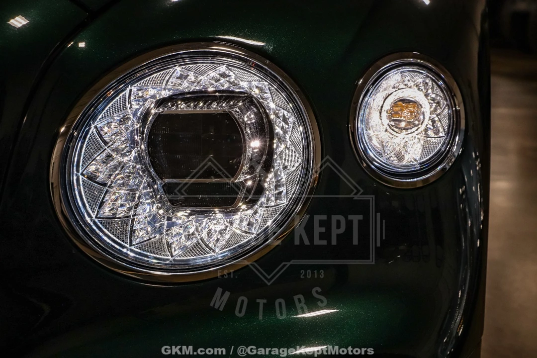 2023 Bentley - Image 27 of 31