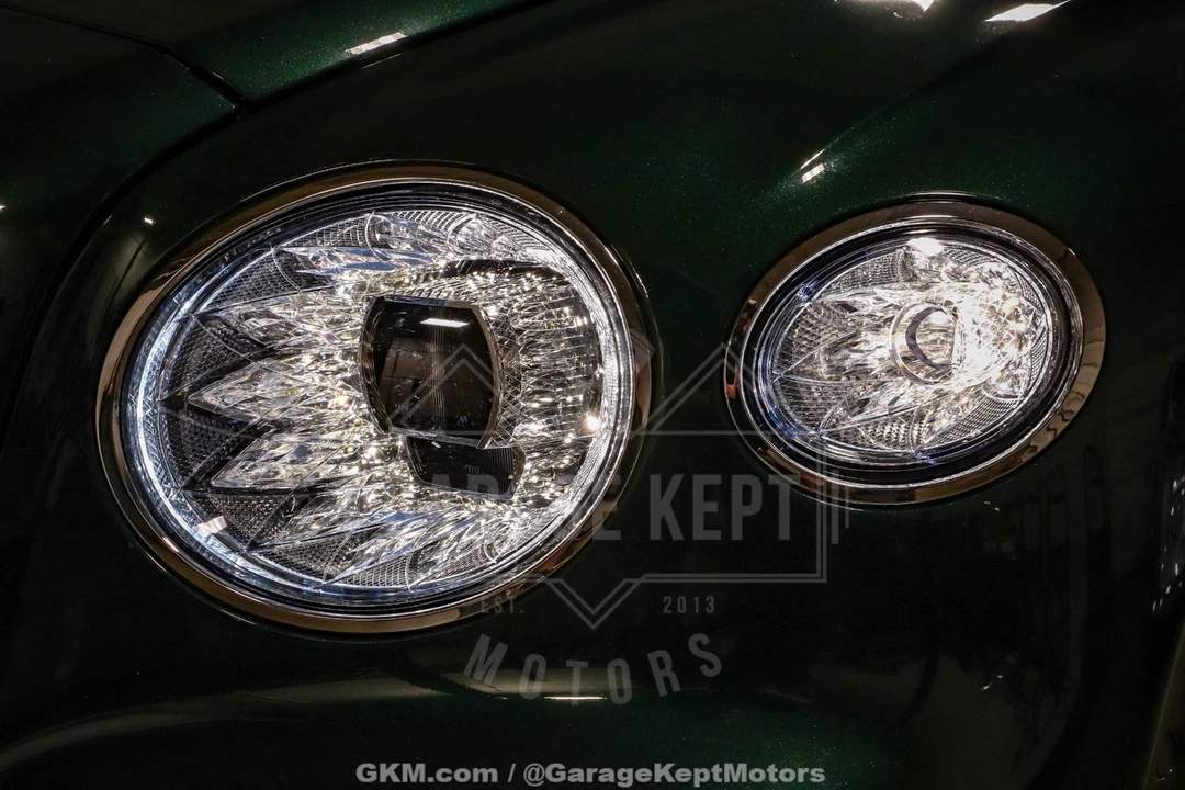 2023 Bentley - Image 28 of 31