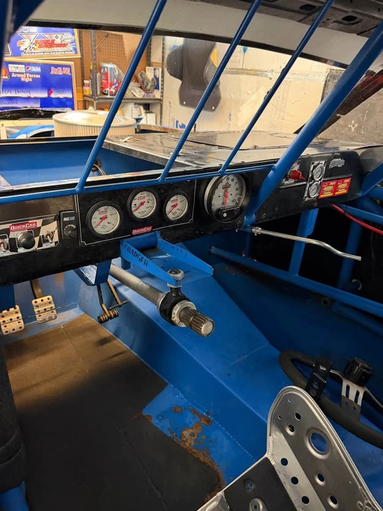 2023 Bentley - Image 2 of 7