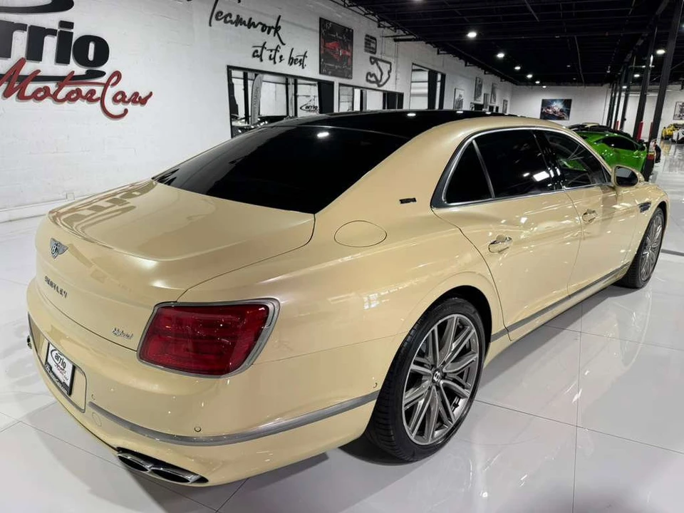 2023 Bentley Continental - Image 7 of 12