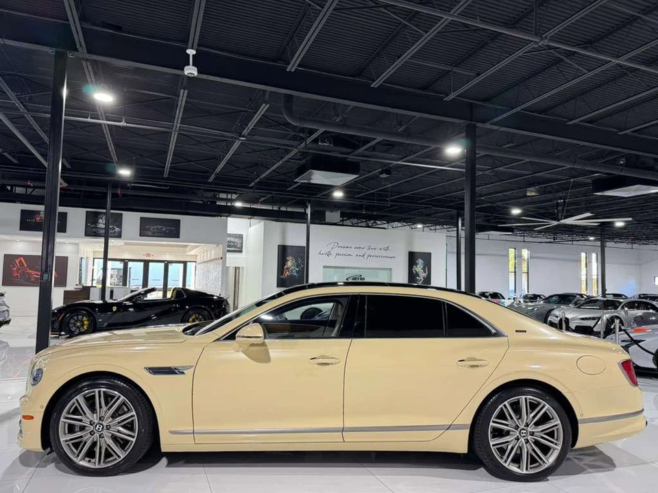 2023 Bentley Continental - Image 4 of 12