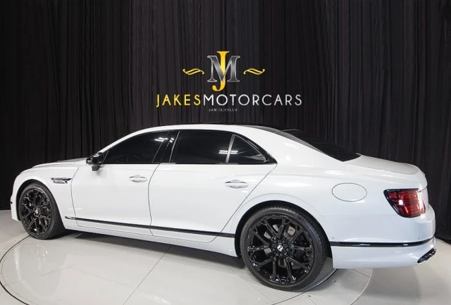 2023 Bentley - Image 6 of 21