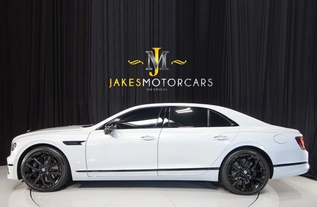 2023 Bentley - Image 2 of 21