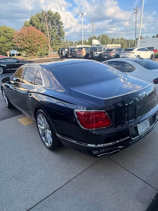2023 Bentley Continental Flying Spur - Image 5 of 9