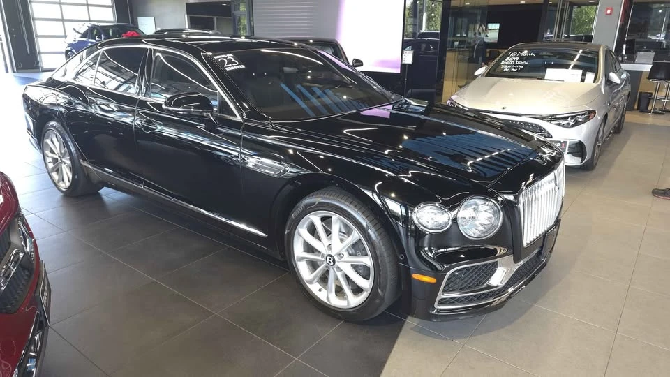 2023 Bentley Continental - Image 2 of 7