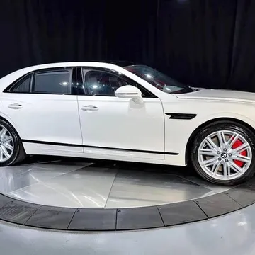 2023 Bentley Flying Spur