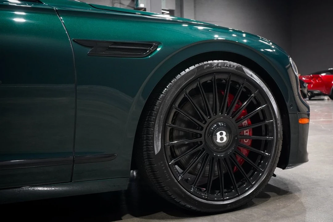 2023 Bentley - Image 22 of 31