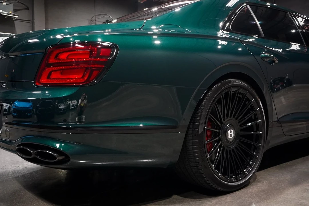 2023 Bentley Continental GT 3rd Gen - Image 24 of 31