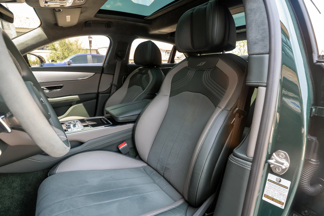 2023 Bentley Continental - Image 19 of 31