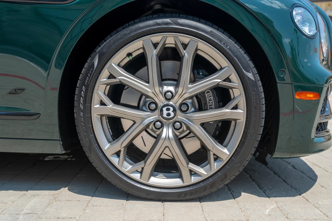 2023 Bentley Continental - Image 17 of 31