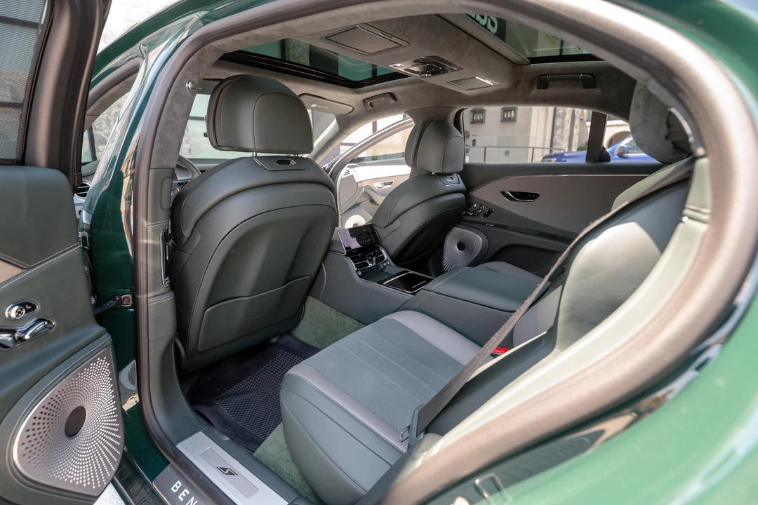 2023 Bentley Continental - Image 20 of 31