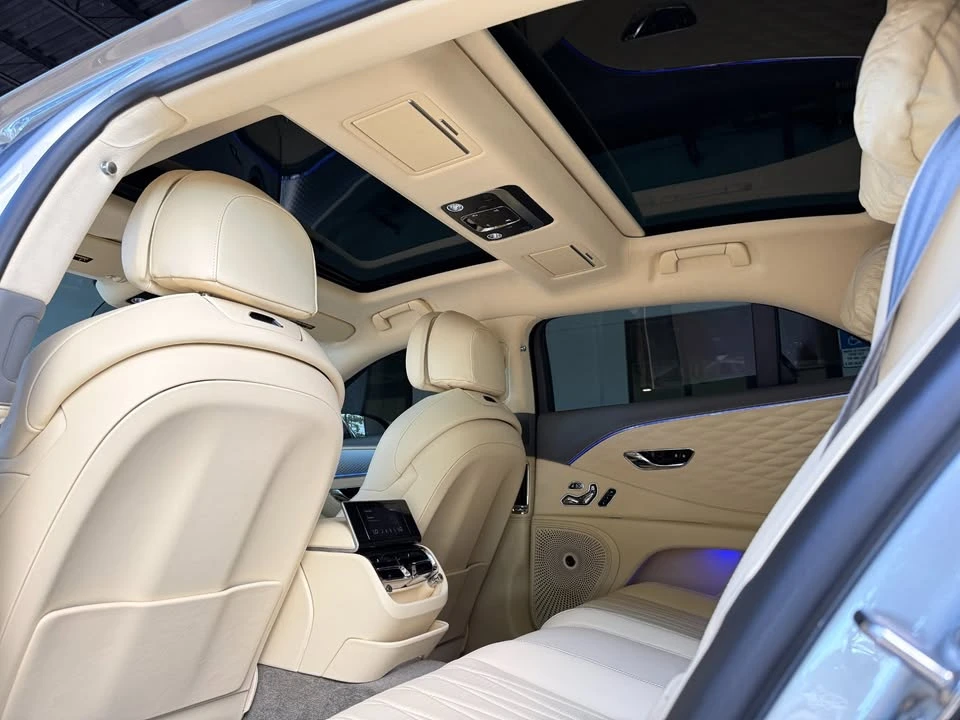 2023 Bentley Continental Flying Spur - Image 13 of 20