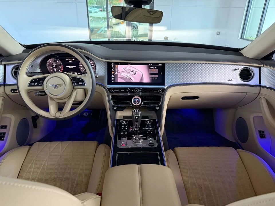 2023 Bentley Continental Flying Spur - Image 11 of 20