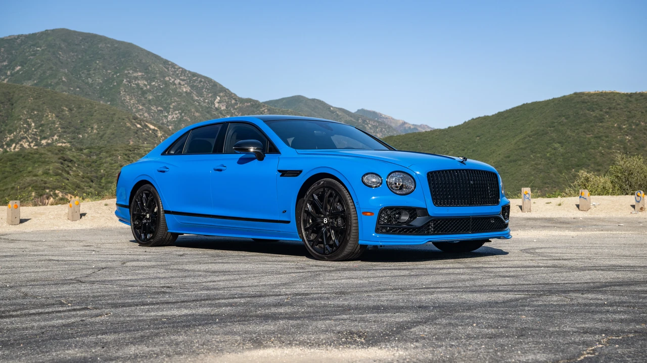 2023 Bentley Continental - Image 9 of 31