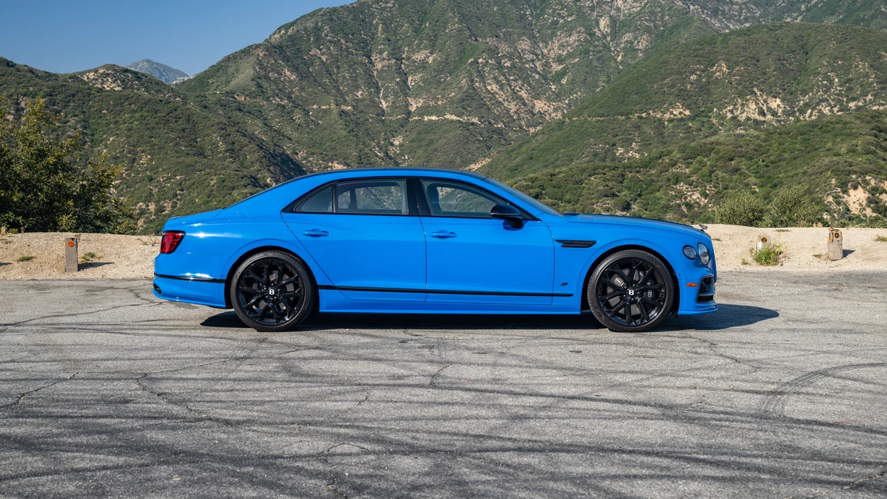2023 Bentley Continental - Image 3 of 31