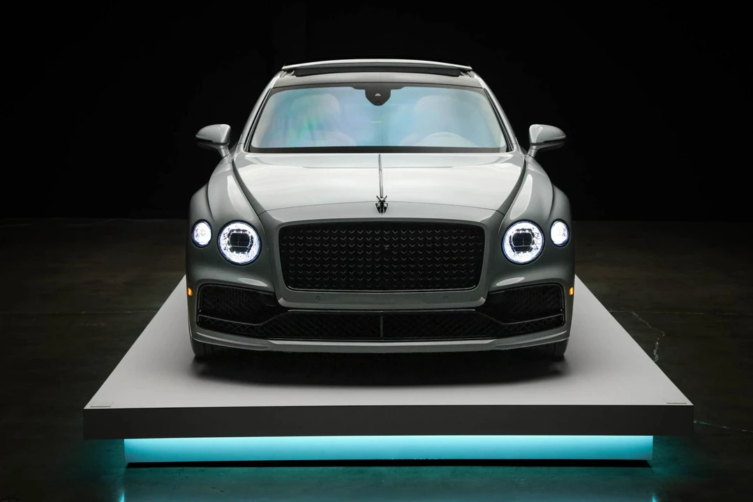 2023 Bentley Continental Flying Spur - Image 22 of 31