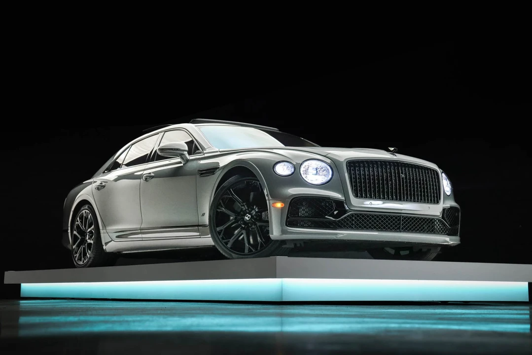 2023 Bentley Continental Flying Spur - Image 27 of 31