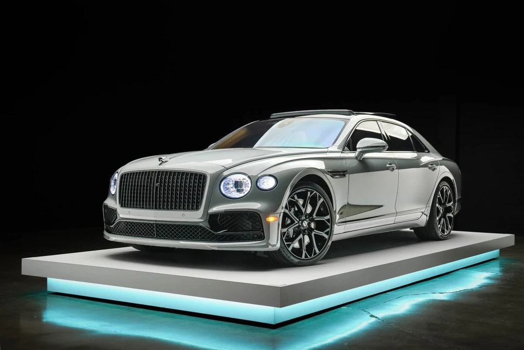 2023 Bentley Continental Flying Spur - Image 20 of 31