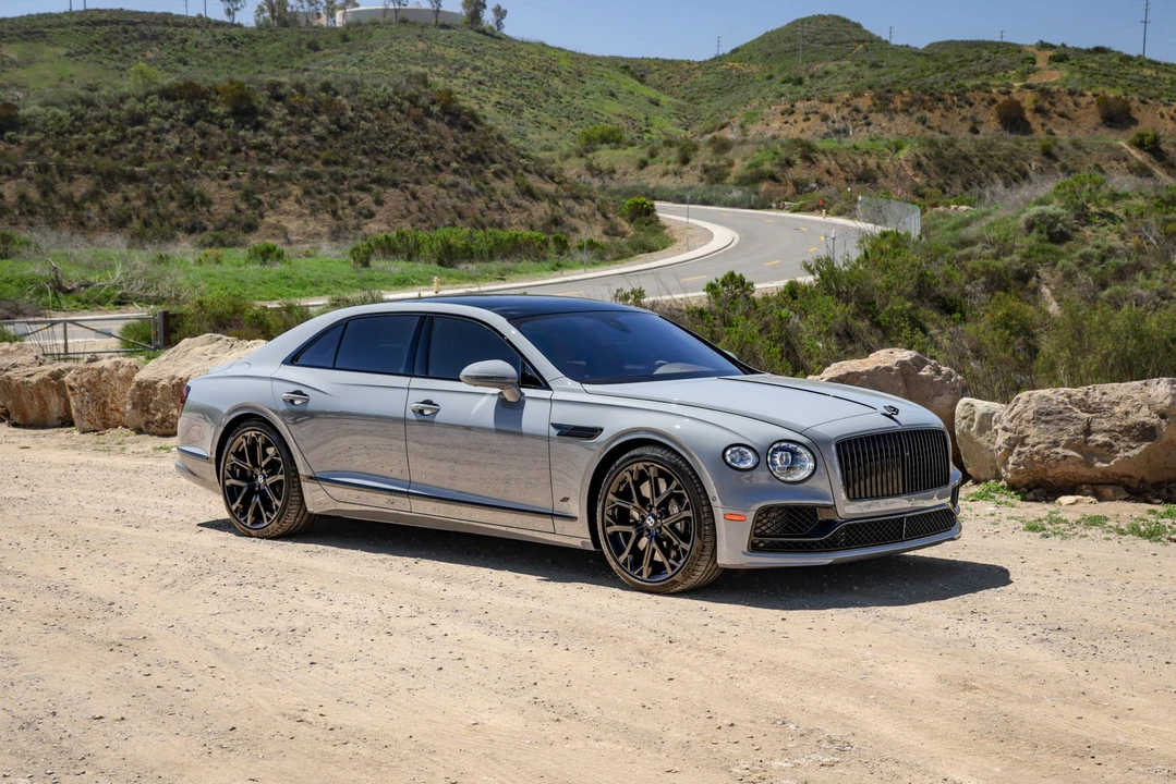 2023 Bentley Continental Flying Spur - Image 7 of 31