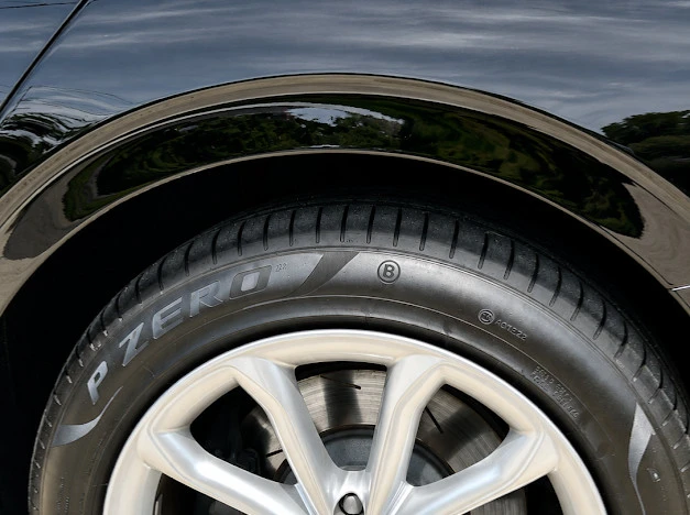 2023 Bentley Continental Flying Spur - Image 8 of 12