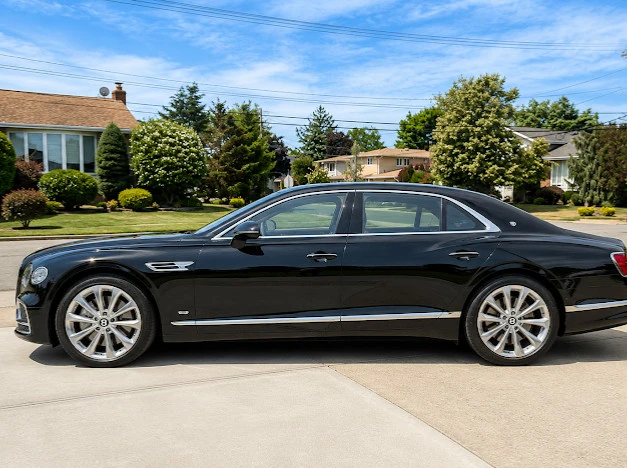 2023 Bentley Continental Flying Spur - Image 2 of 12