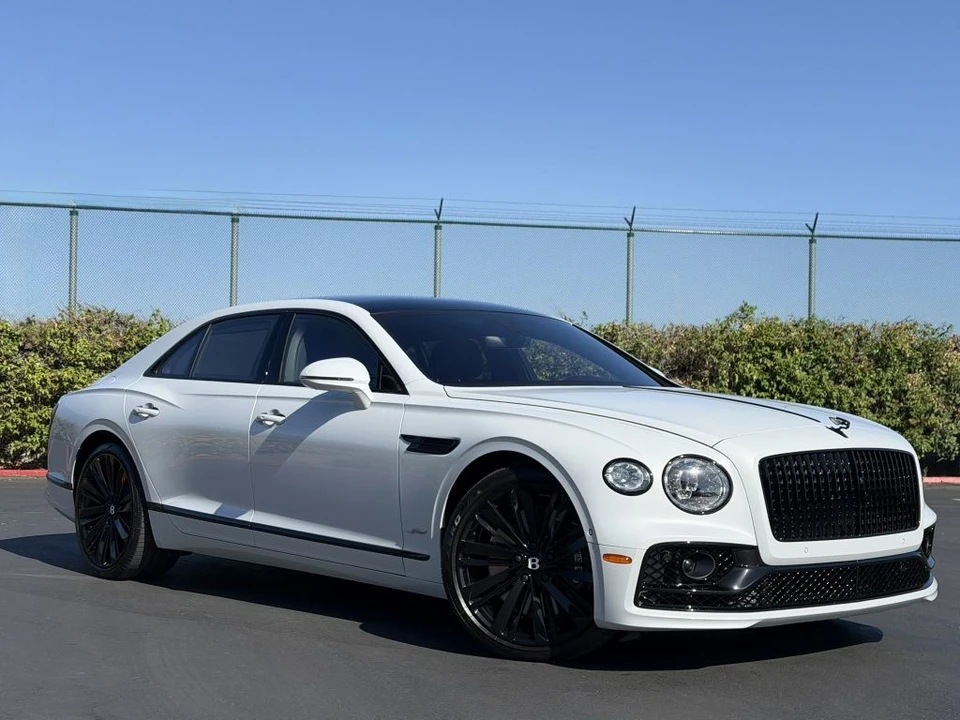 2023 Bentley Continental - Image 2 of 31