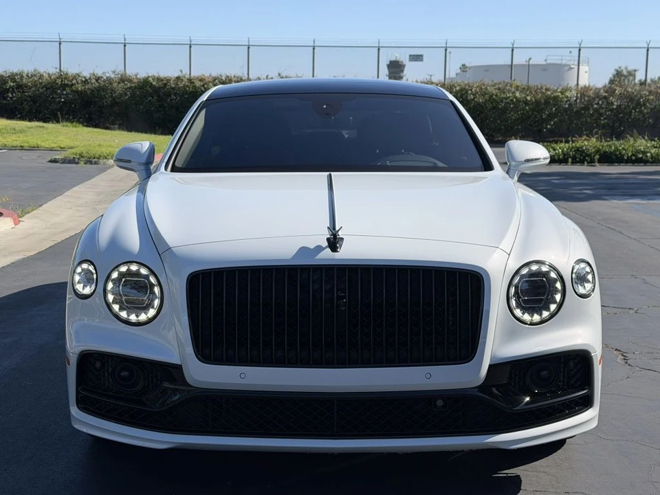 2023 Bentley Continental - Image 12 of 31