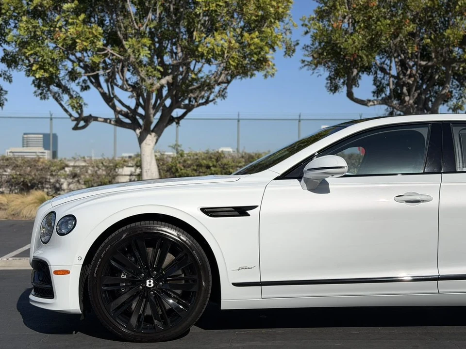 2023 Bentley Continental - Image 6 of 31