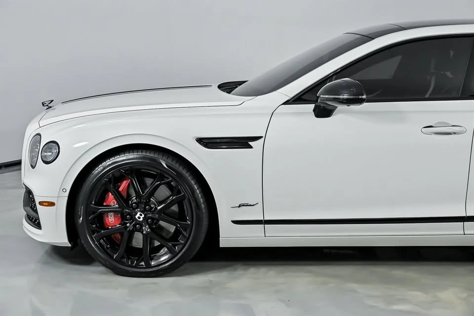 2023 Bentley Continental GT Speed 3rd Gen - Image 7 of 20