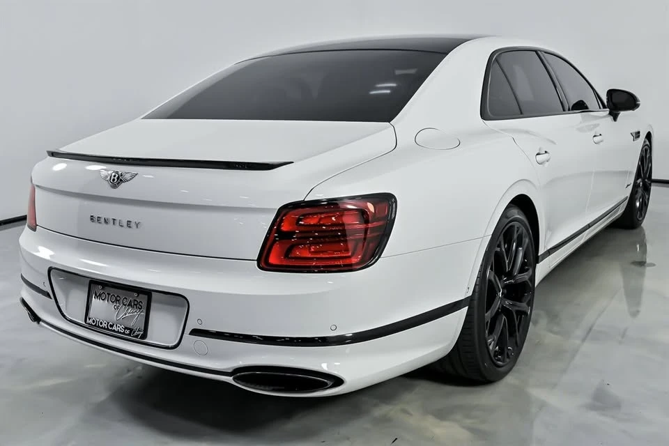 2023 Bentley Continental GT Speed 3rd Gen - Image 12 of 20