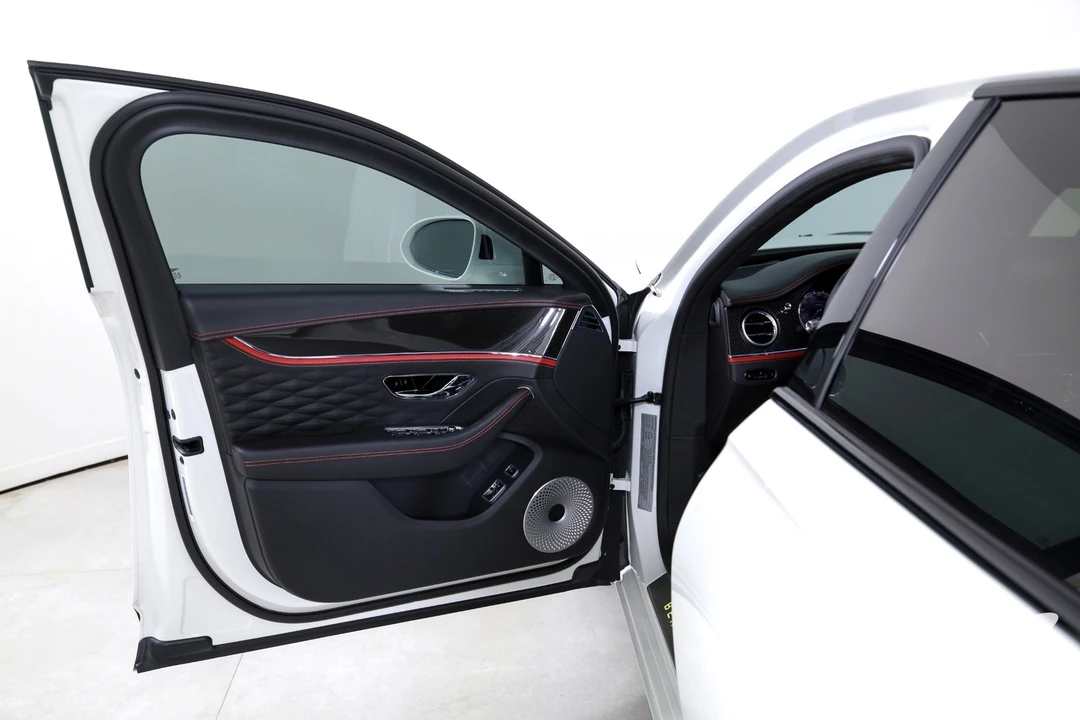 2023 Bentley Continental - Image 10 of 12