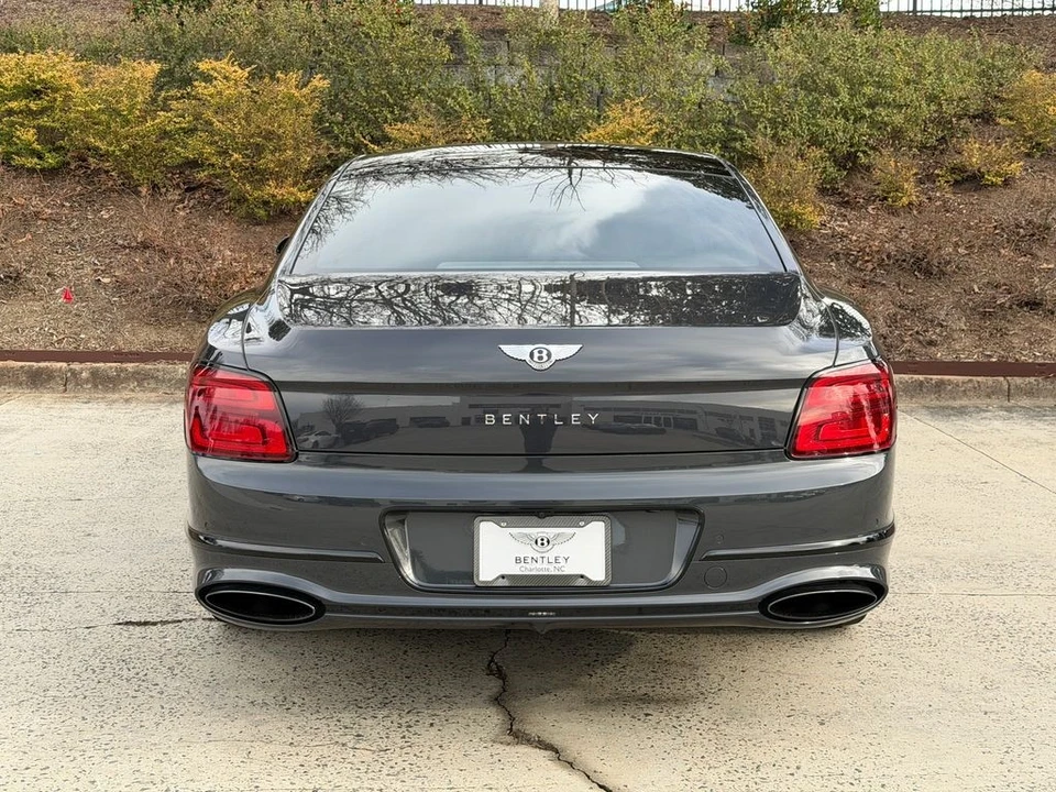 2023 Bentley Continental GT Speed 3rd Gen - Image 13 of 21