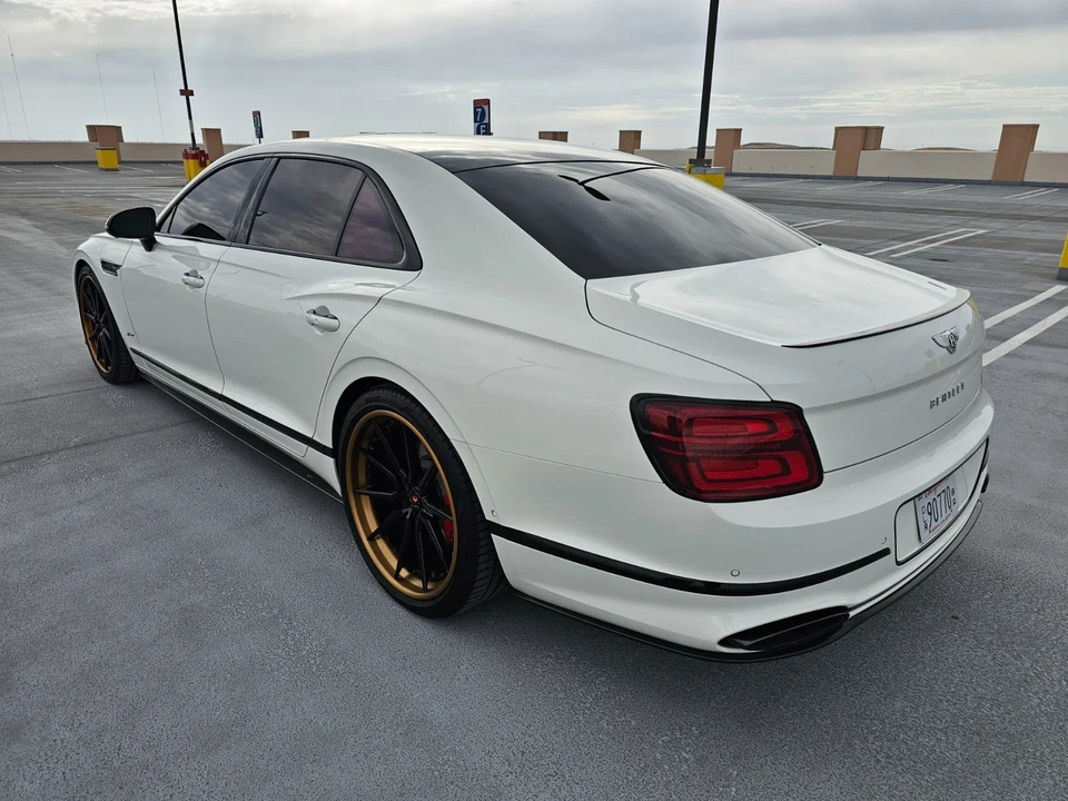 2023 Bentley Continental GT Speed 3rd Gen - Image 8 of 21