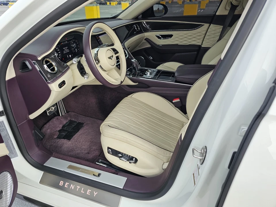 2023 Bentley Continental GT Speed 3rd Gen - Image 12 of 21