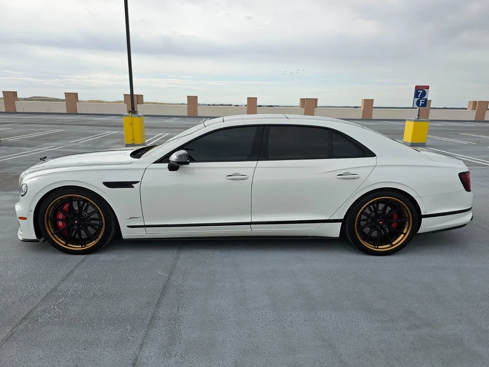 2023 Bentley Continental GT Speed 3rd Gen - Image 9 of 21