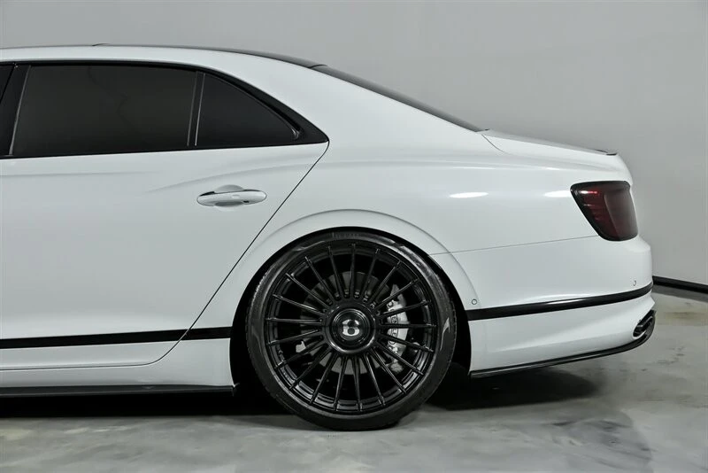 2023 Bentley Continental - Image 9 of 31