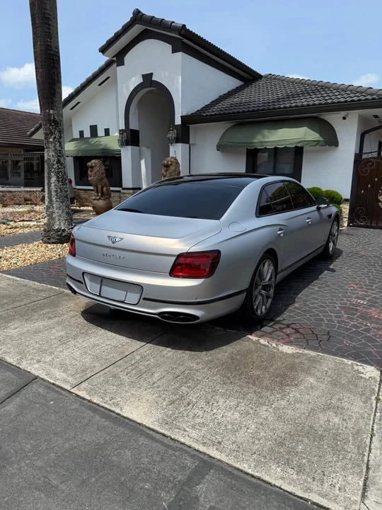 2023 Bentley Continental Flying Spur - Image 3 of 14