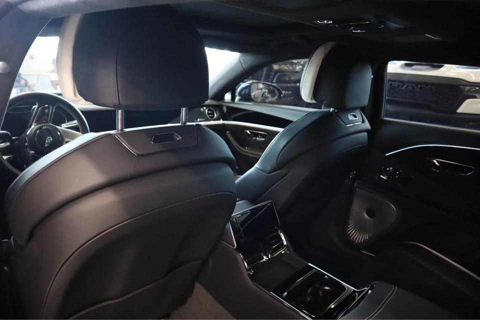 2023 Bentley Continental Flying Spur - Image 7 of 13