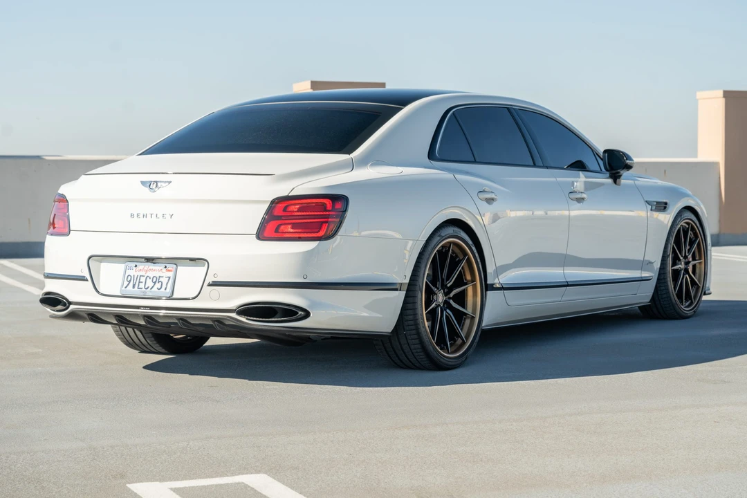 2023 Bentley Continental - Image 10 of 31