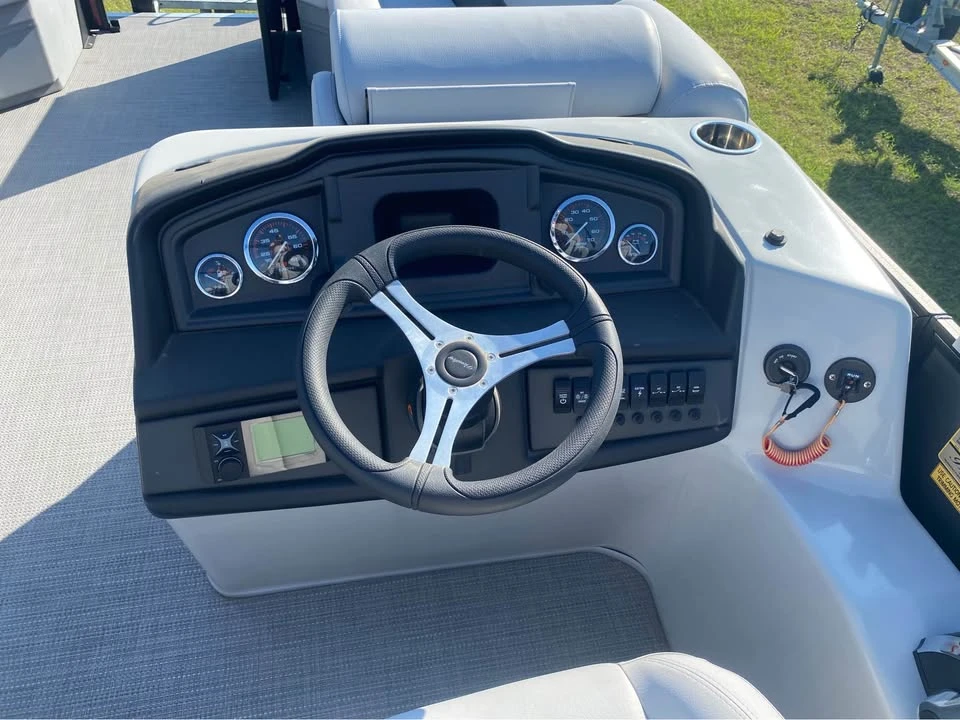 2023 Bentley Continental GT 3rd Gen - Image 7 of 15