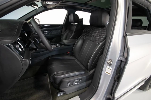 2023 Bentley Bentayga Speed - Image 5 of 21