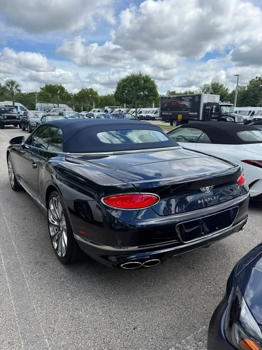 2023 Bentley Azure - Image 4 of 10